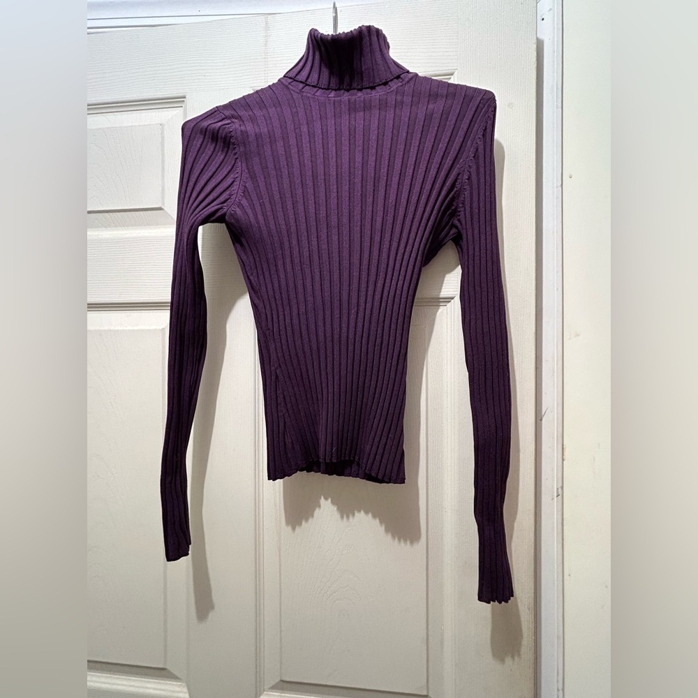 INC Deep Purple Ribbed Long Sleeve Women’s Turtle Neck - Size Small